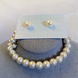 Faux Pearl Choker Necklace and Earring Set